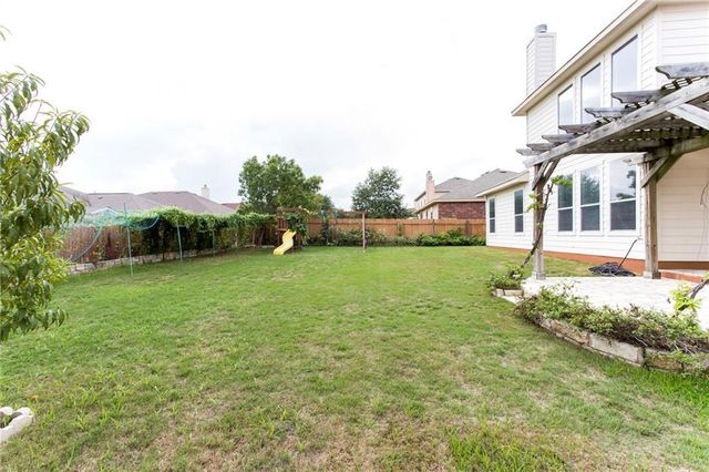 517 Dinge Bay DR, Round Rock, TX 78664