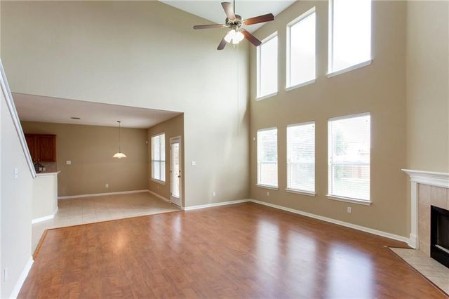 517 Dinge Bay DR, Round Rock, TX 78664