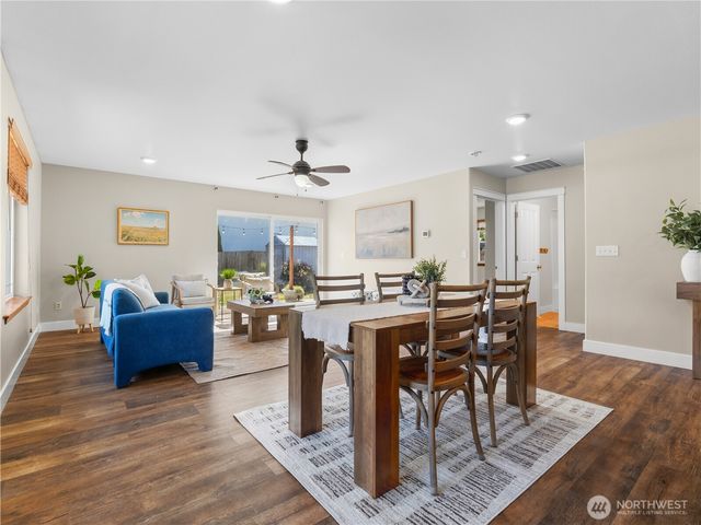402 Factory Street SE, Orting, WA 98360
