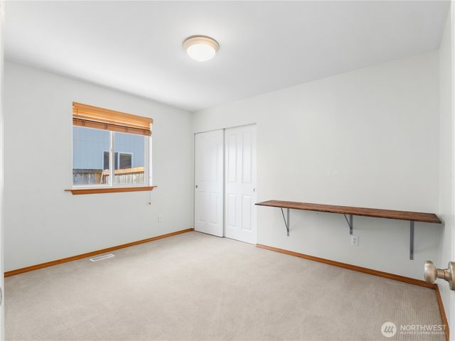 402 Factory Street SE, Orting, WA 98360