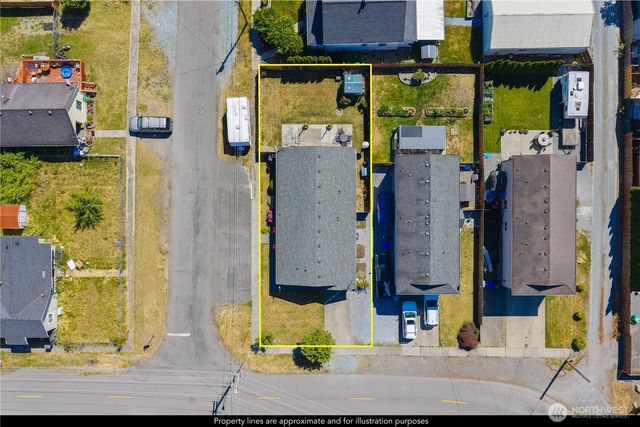 402 Factory Street SE, Orting, WA 98360