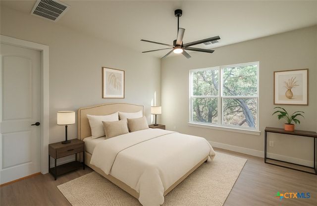 1229 Stallion Springs Drive, Fischer, TX 78623