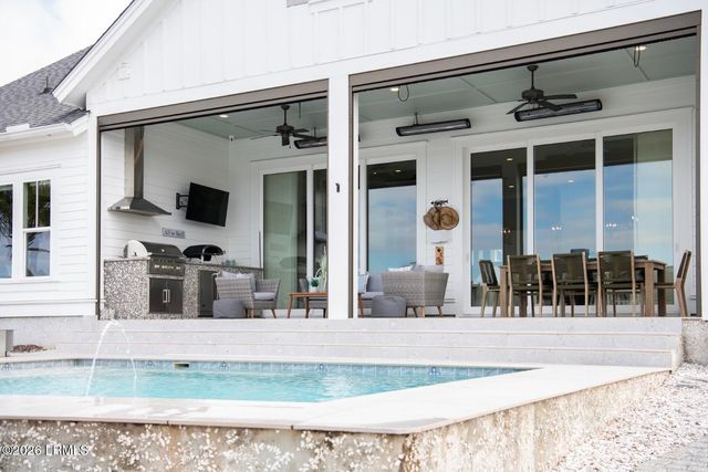 456 Flatwater Drive, Bluffton, SC 29910