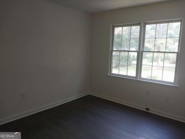 15 Lakeview Lane, Stockbridge, GA 30281