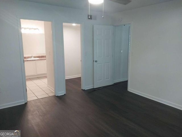 15 Lakeview Lane, Stockbridge, GA 30281