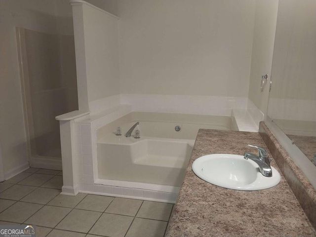 15 Lakeview Lane, Stockbridge, GA 30281
