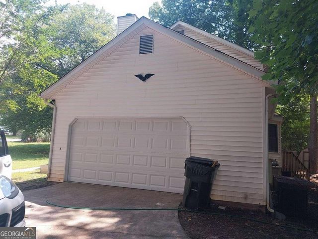15 Lakeview Lane, Stockbridge, GA 30281