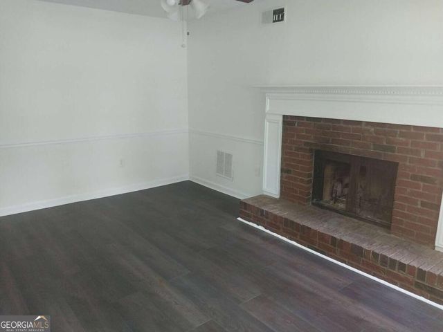 15 Lakeview Lane, Stockbridge, GA 30281