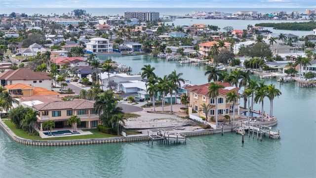 850 CAPRI BOULEVARD, Treasure Island, FL 33706