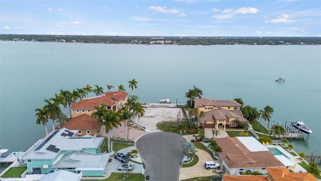 850 CAPRI BOULEVARD, Treasure Island, FL 33706