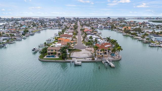 850 CAPRI BOULEVARD, Treasure Island, FL 33706