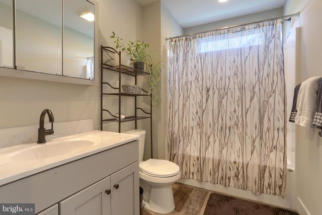 407 ORCHID CIR, Lebanon, PA 17046