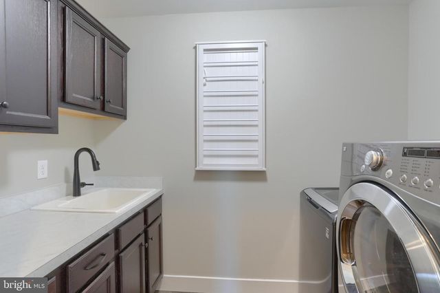 407 ORCHID CIR, Lebanon, PA 17046