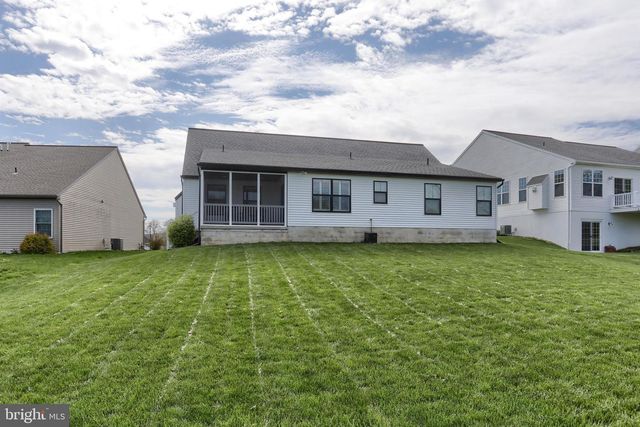 407 ORCHID CIR, Lebanon, PA 17046