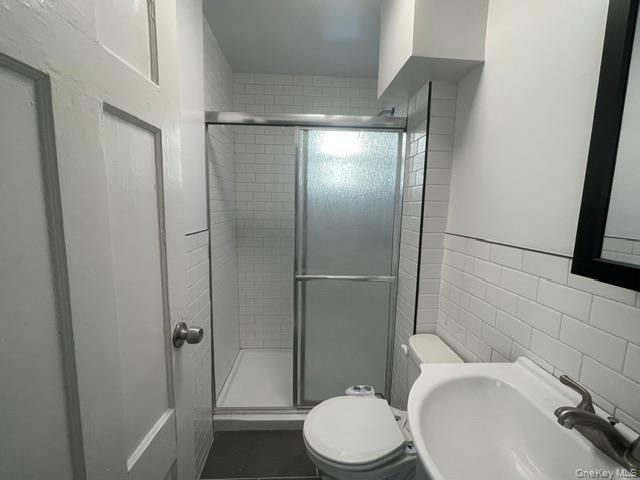 11 Garfield Street 2, Yonkers, NY 10701