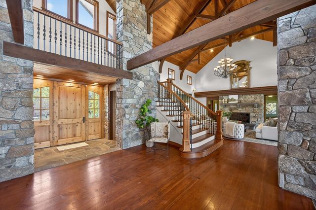 16096 Perimeter Rd, Grass Valley, CA 95949