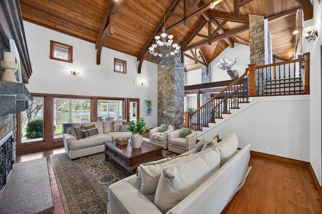 16096 Perimeter Rd, Grass Valley, CA 95949