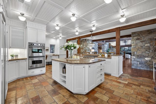 16096 Perimeter Rd, Grass Valley, CA 95949