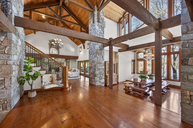 16096 Perimeter Rd, Grass Valley, CA 95949