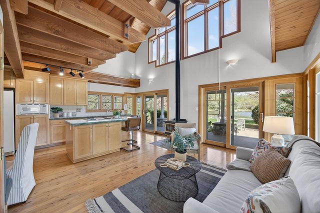 16096 Perimeter Rd, Grass Valley, CA 95949