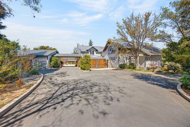 16096 Perimeter Rd, Grass Valley, CA 95949