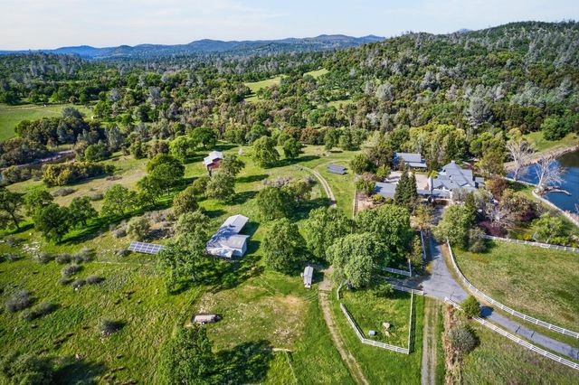 16096 Perimeter Rd, Grass Valley, CA 95949