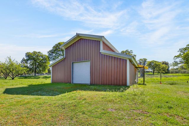 16096 Perimeter Rd, Grass Valley, CA 95949