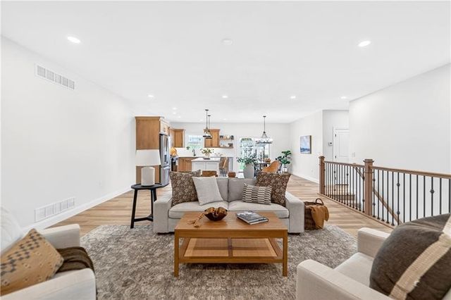 1167 VALLEY CLUB 115, Penn Twp, PA 15642