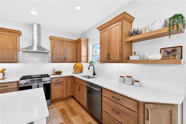 1167 VALLEY CLUB 115, Penn Twp, PA 15642