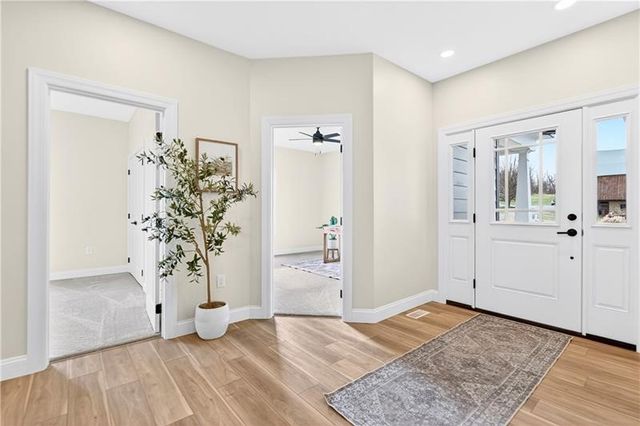 1167 VALLEY CLUB 115, Penn Twp, PA 15642