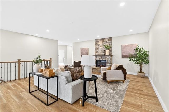 1167 VALLEY CLUB 115, Penn Twp, PA 15642