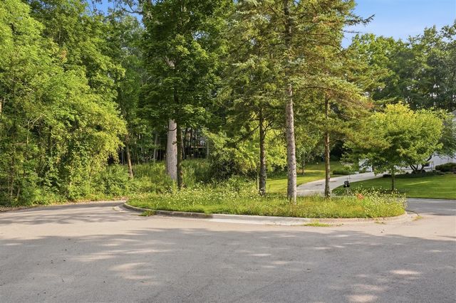 1532 Stonehaven Road, Ann Arbor, MI 48104