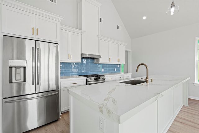 1106 62nd St, Galveston, TX 77551