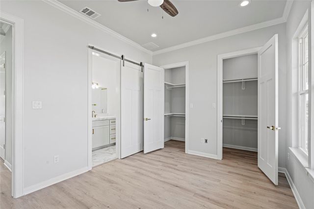 1106 62nd St, Galveston, TX 77551