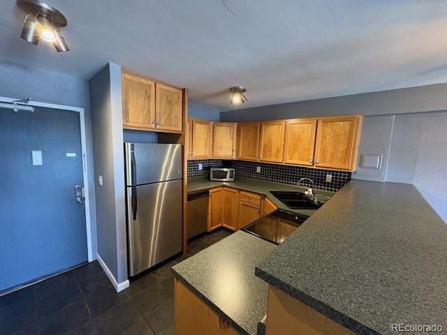 1121 Albion St 906, Denver, CO 80220
