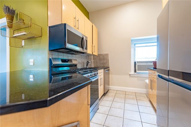 1403 Westminster Street E, Providence, RI 02909