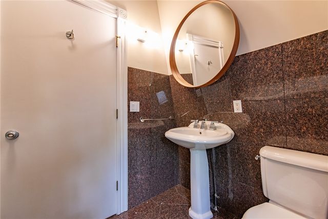 1403 Westminster Street E, Providence, RI 02909