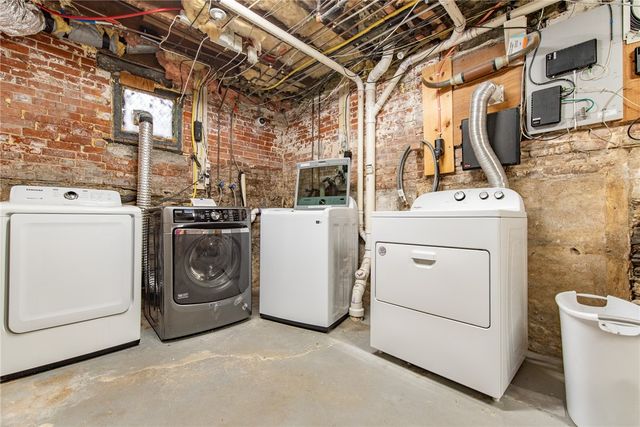 1403 Westminster Street E, Providence, RI 02909