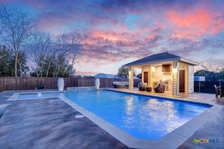 146 Meadow Lane, Marble Falls, TX 78654