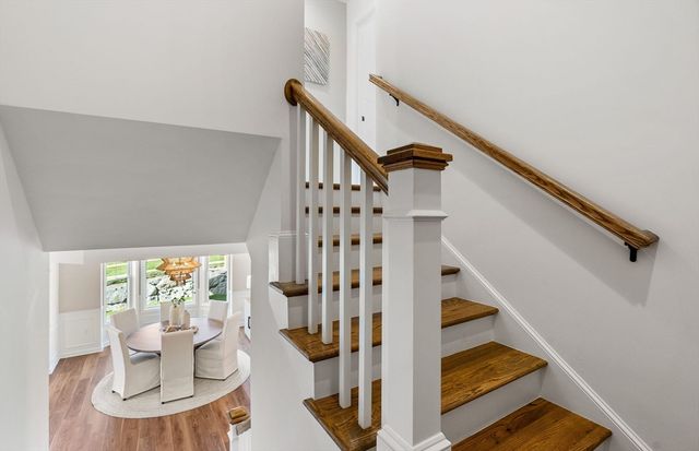 12 Emerald Run 63, Shrewsbury, MA 01545