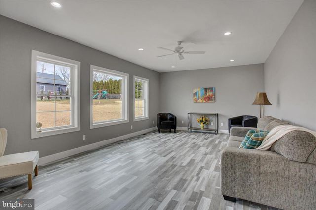 67 JAMES WAY, Greencastle, PA 17225