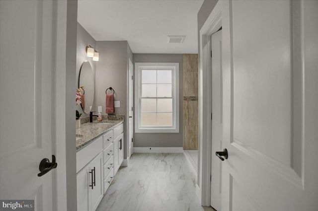 67 JAMES WAY, Greencastle, PA 17225