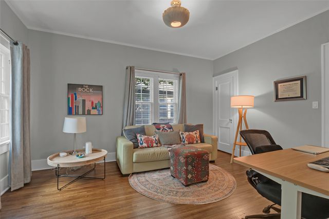 1819 E 16th Place, Tulsa, OK 74104