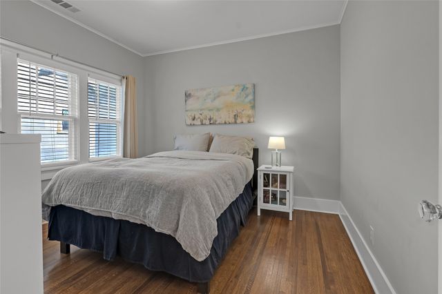 1819 E 16th Place, Tulsa, OK 74104
