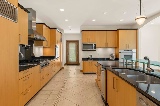 505 Brittany Lane, Dyer, IN 46311
