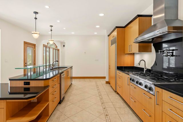 505 Brittany Lane, Dyer, IN 46311
