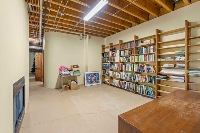 505 Brittany Lane, Dyer, IN 46311