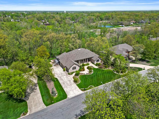 505 Brittany Lane, Dyer, IN 46311