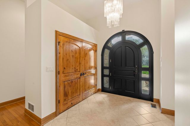 505 Brittany Lane, Dyer, IN 46311