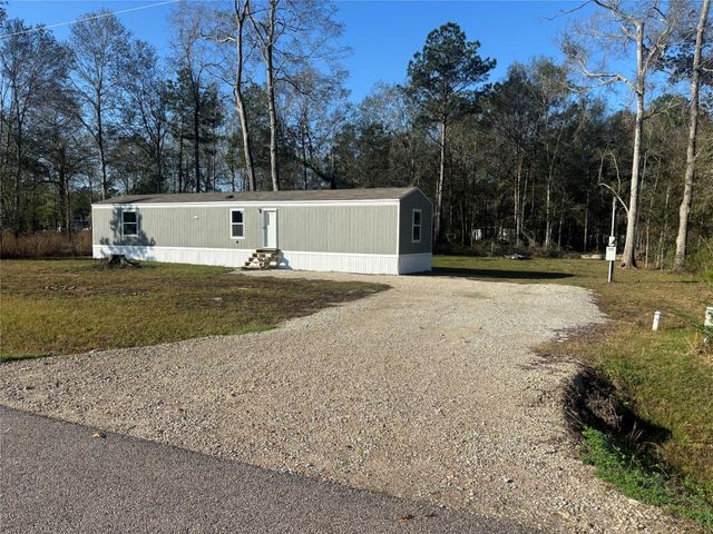 122 County Road 3419, Cleveland, TX 77327